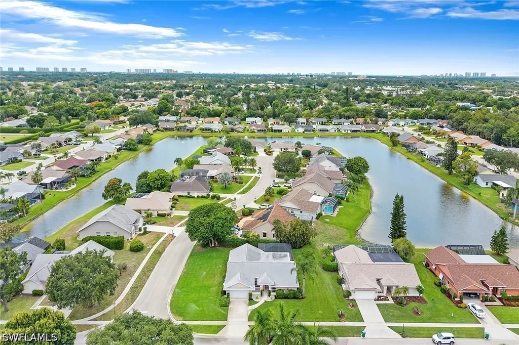 10340 Regent Circle Naples FL 34109
