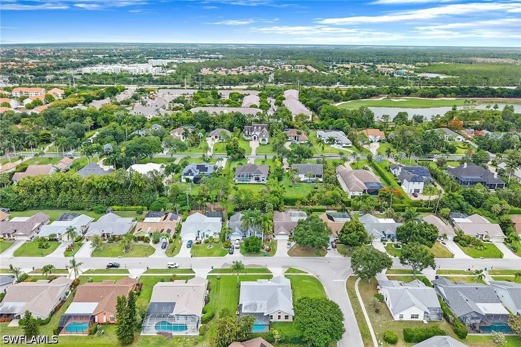 10340 Regent Circle Naples FL 34109