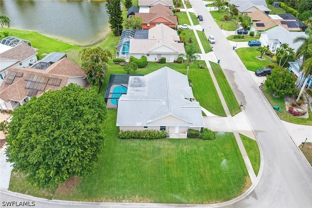 10340 Regent Circle Naples FL 34109