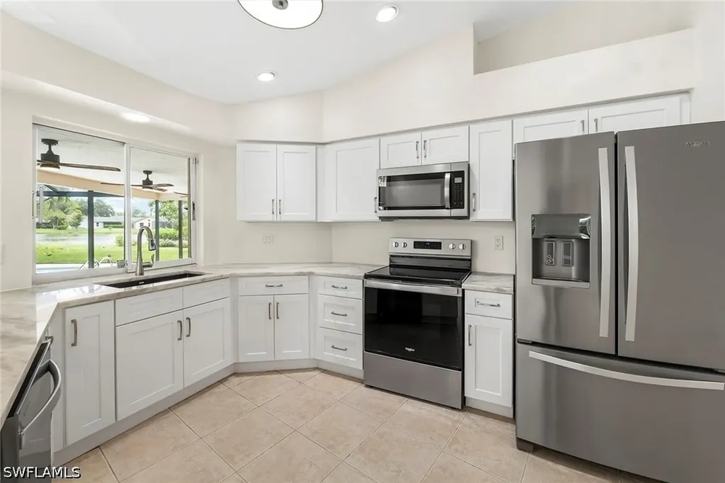 10340 Regent Circle Naples FL 34109