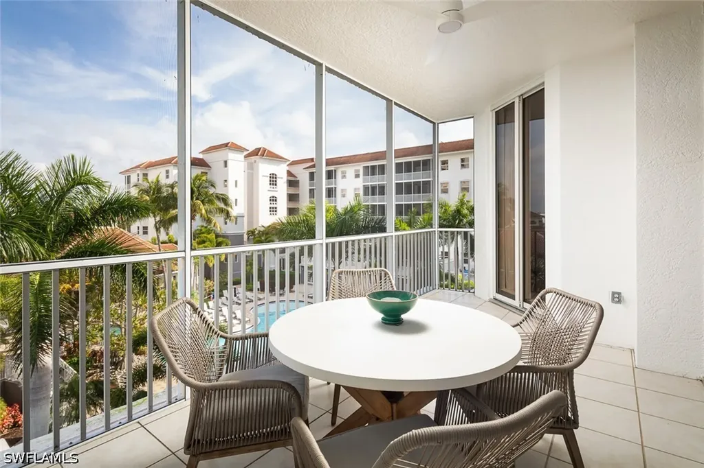 470 Launch Circle Naples FL 34108