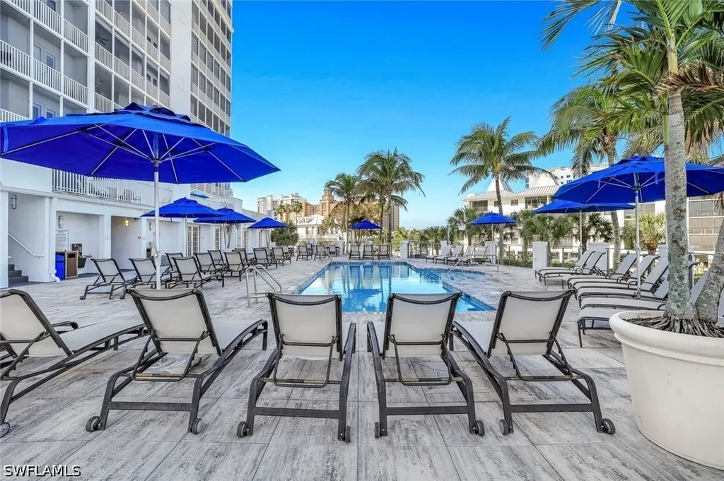 470 Launch Circle Naples FL 34108