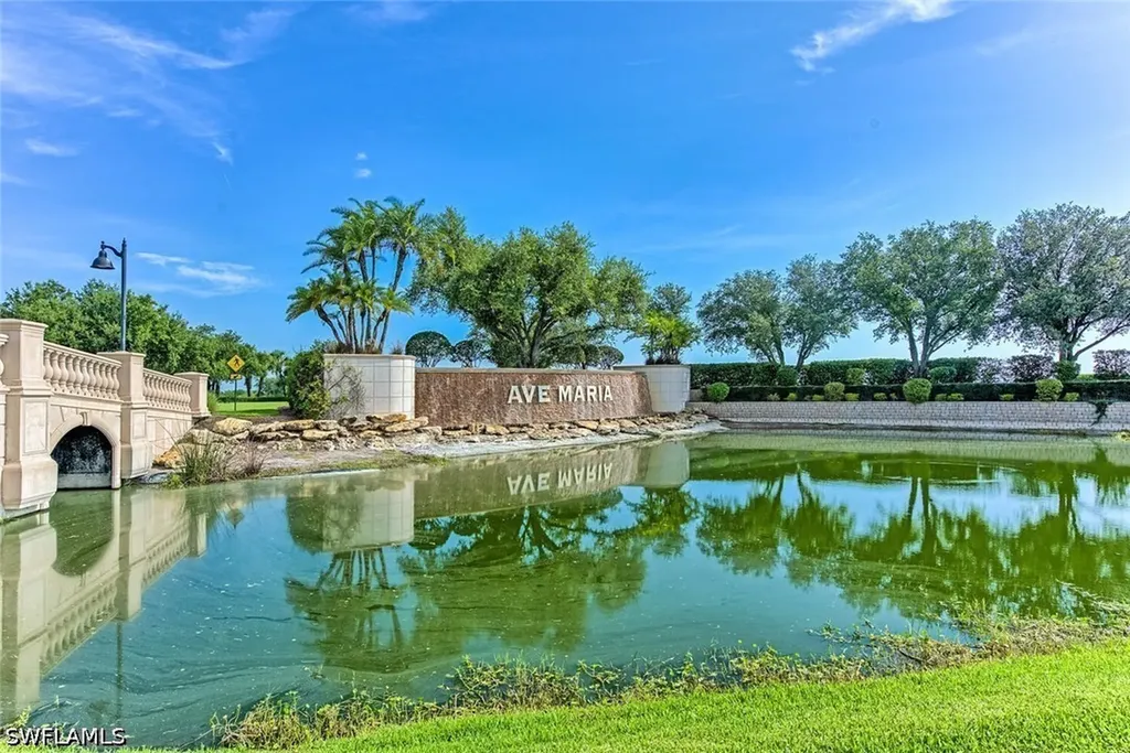 6046 National Boulevard Ave Maria FL 34142