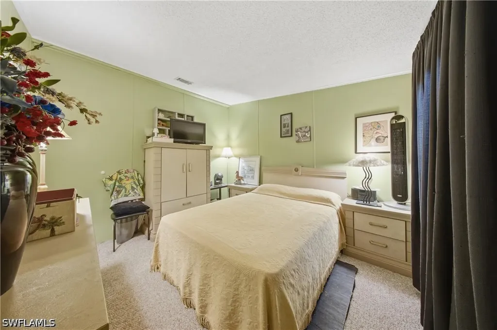 181 Chisholm Trail North Fort Myers FL 33917