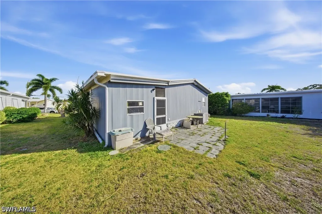 181 Chisholm Trail North Fort Myers FL 33917