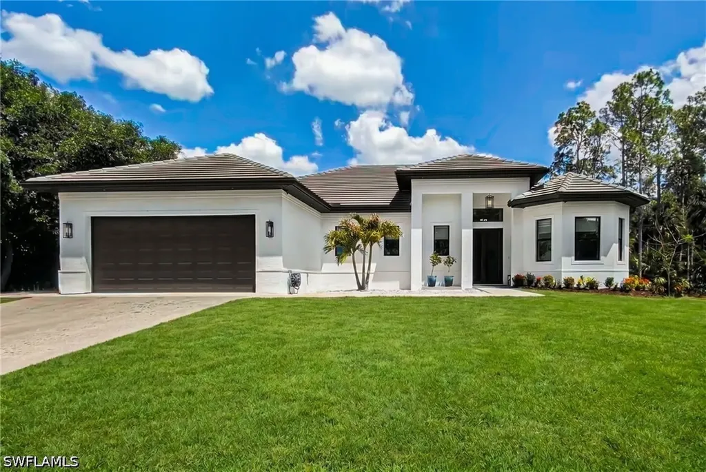 522 31st Street SW Naples FL 34117