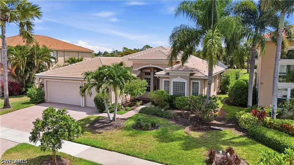 1422 King Sago Court Naples FL 34119
