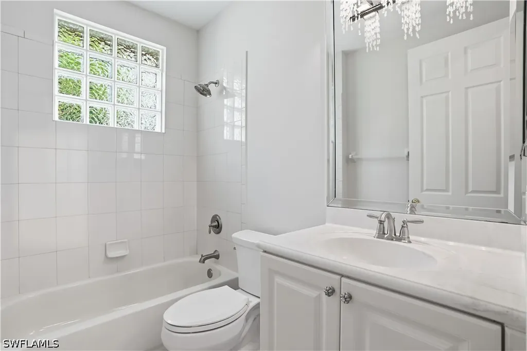 1422 King Sago Court Naples FL 34119