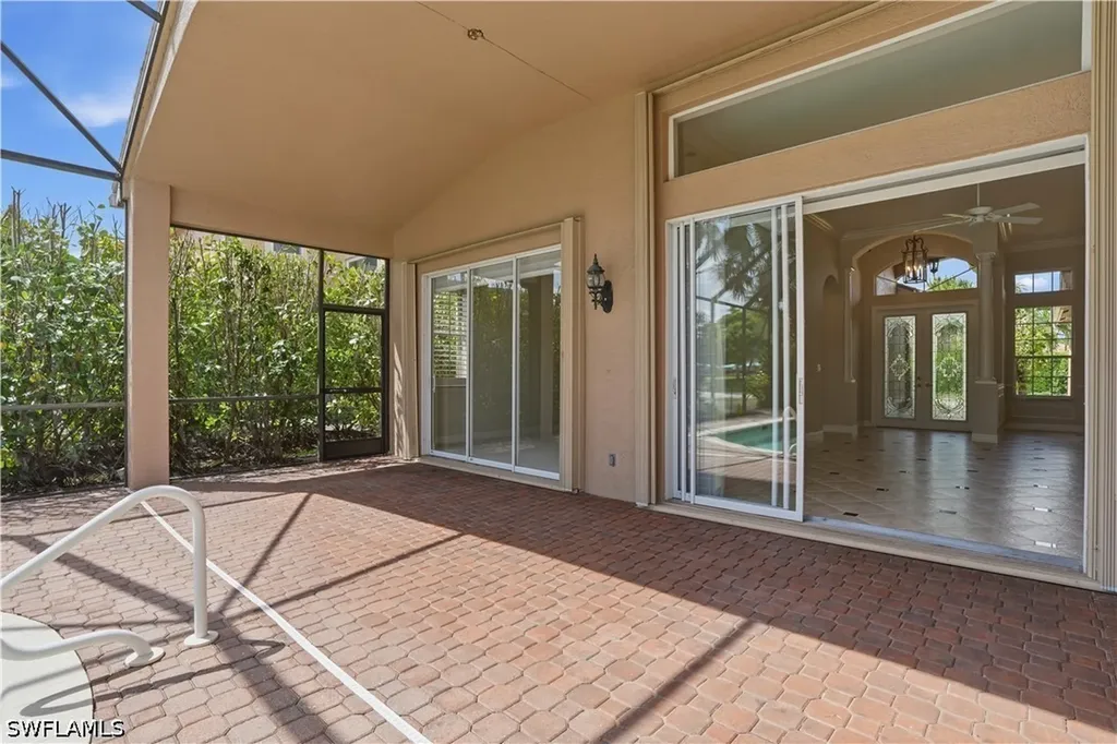 1422 King Sago Court Naples FL 34119
