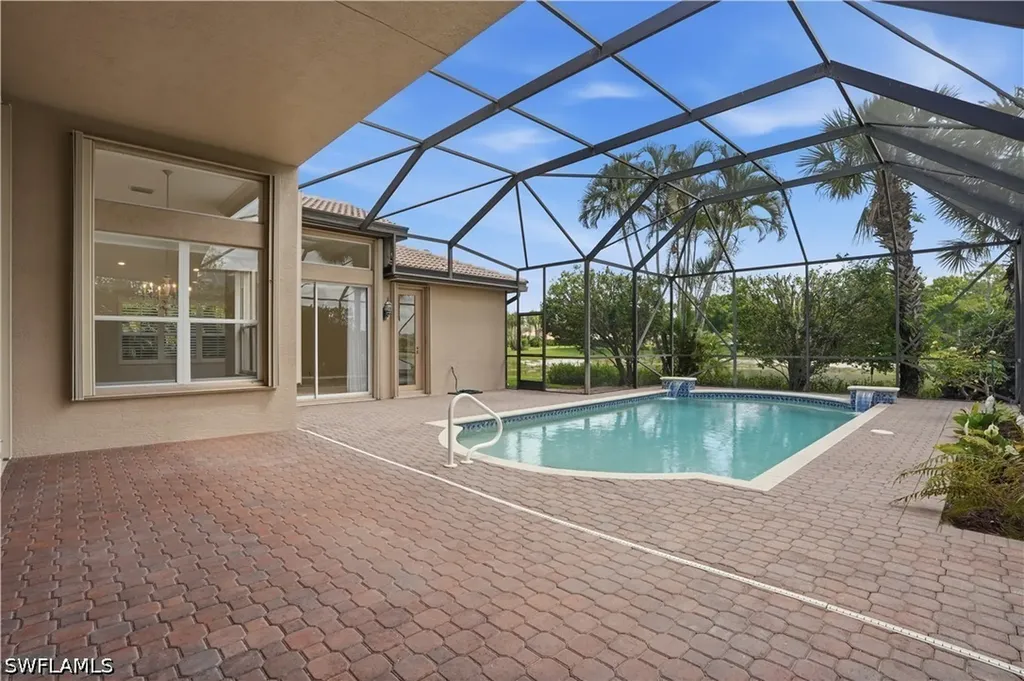 1422 King Sago Court Naples FL 34119