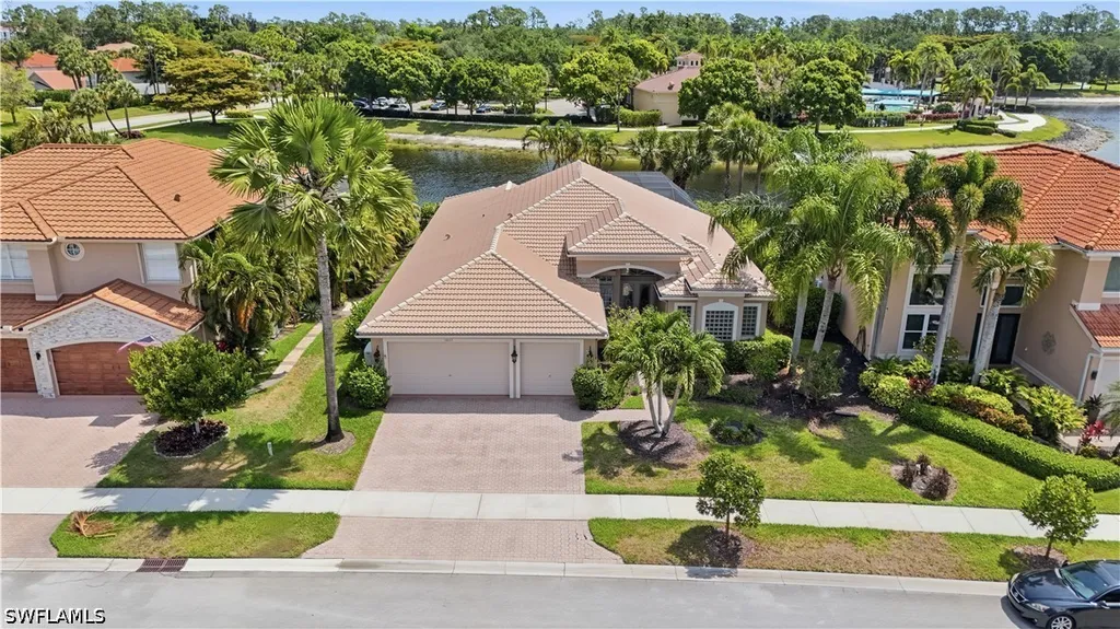 1422 King Sago Court Naples FL 34119