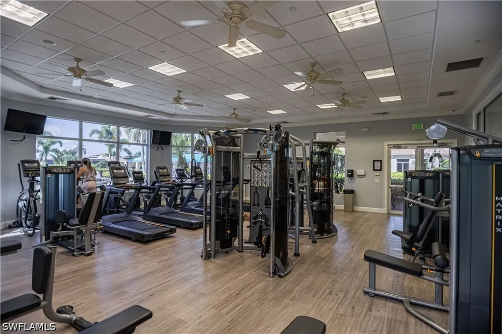 1422 King Sago Court Naples FL 34119