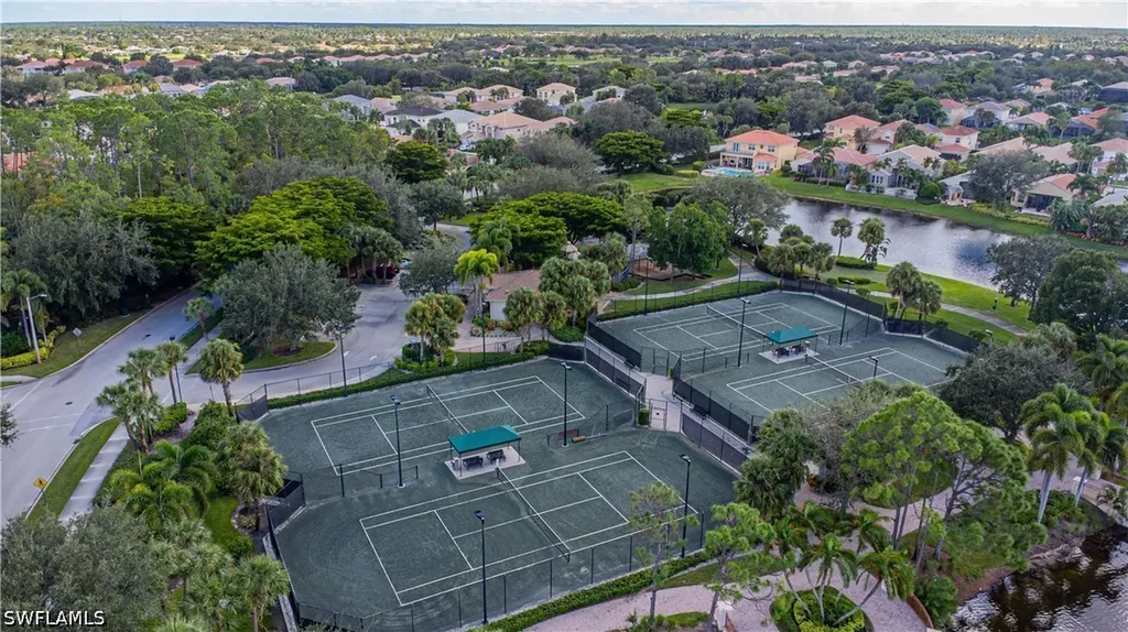 1422 King Sago Court Naples FL 34119