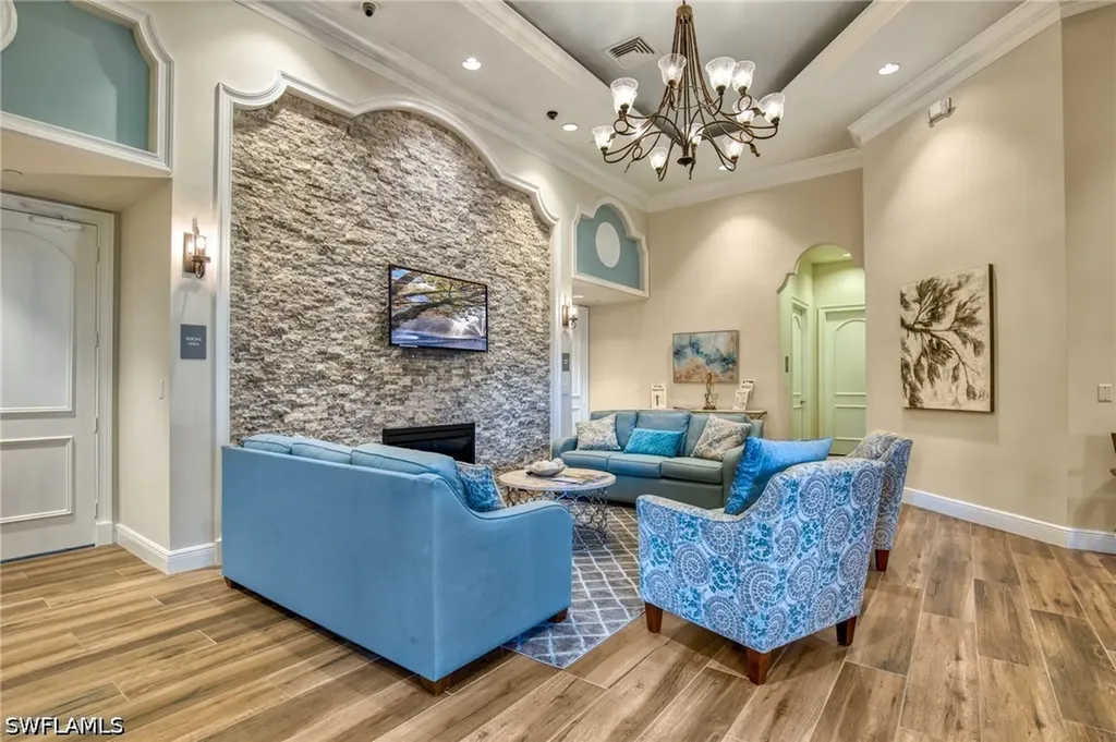 1422 King Sago Court Naples FL 34119