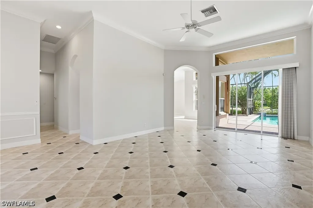 1422 King Sago Court Naples FL 34119