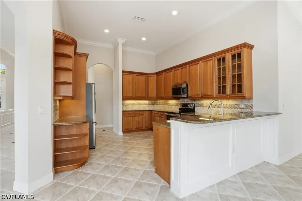 1422 King Sago Court Naples FL 34119