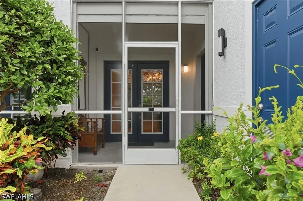7087 Barrington Circle Naples FL 34108