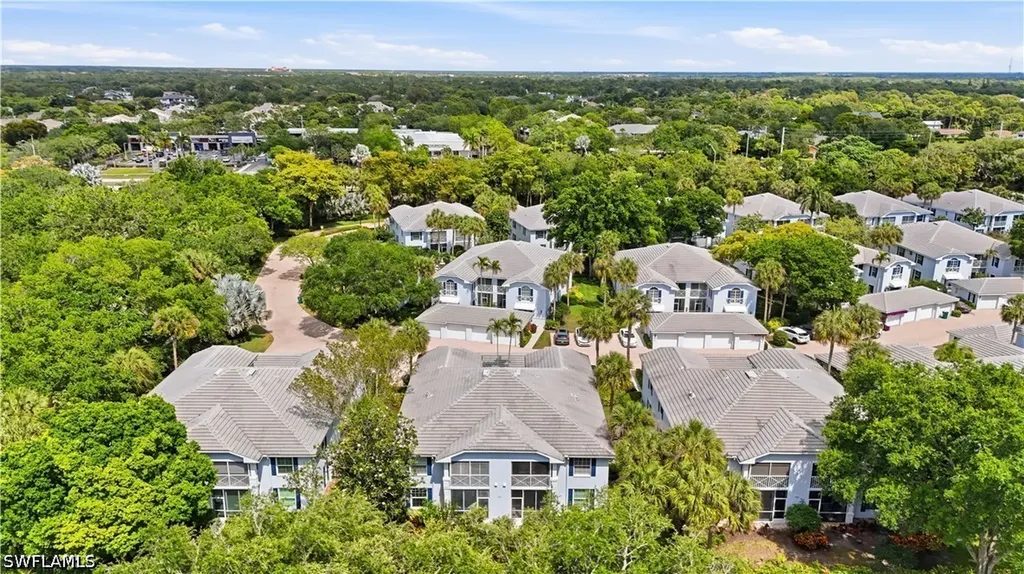 7087 Barrington Circle Naples FL 34108