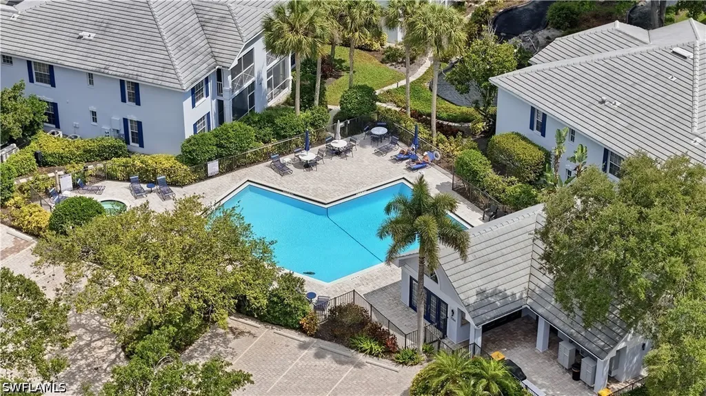 7087 Barrington Circle Naples FL 34108