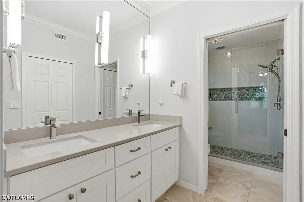 7087 Barrington Circle Naples FL 34108