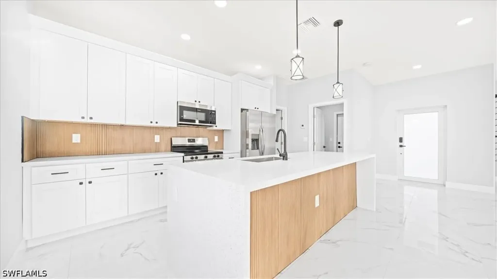 103 Diplomat Parkway E Cape Coral FL 33909