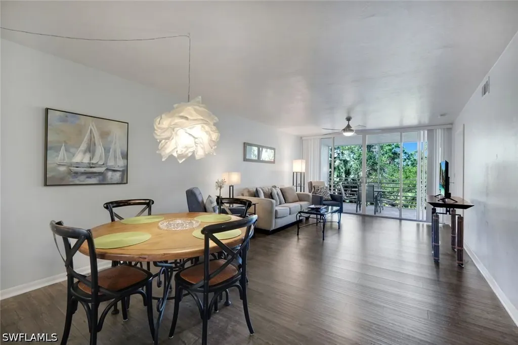 15161 Cedarwood Lane Naples FL 34110