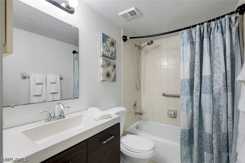 15161 Cedarwood Lane Naples FL 34110