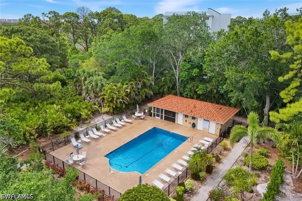 15161 Cedarwood Lane Naples FL 34110