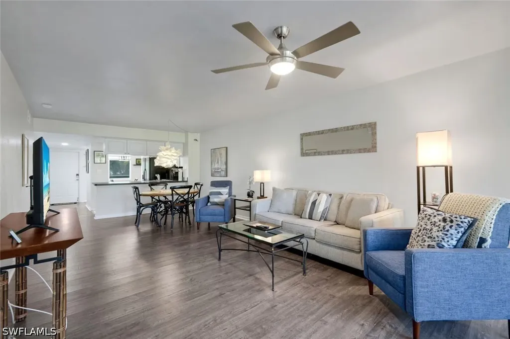 15161 Cedarwood Lane Naples FL 34110