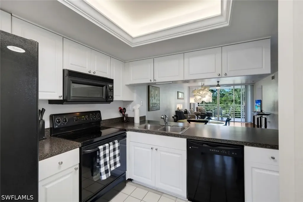 15161 Cedarwood Lane Naples FL 34110