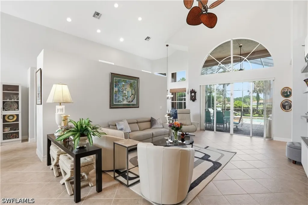 2033 Isla De Palma Circle Naples FL 34119