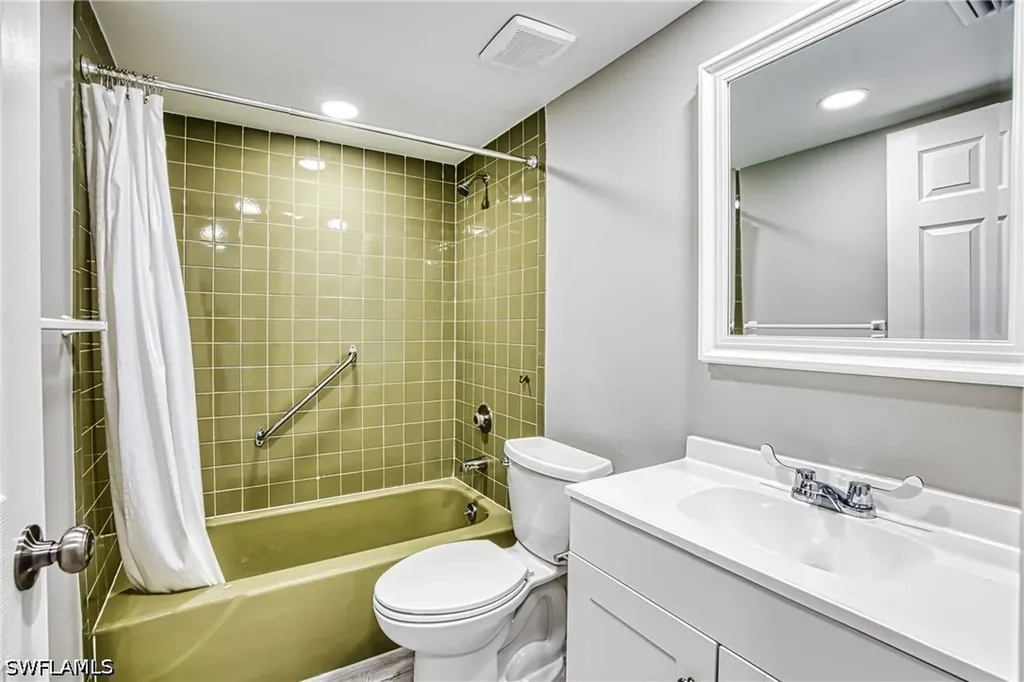 1740 Pine Valley Drive Fort Myers FL 33907