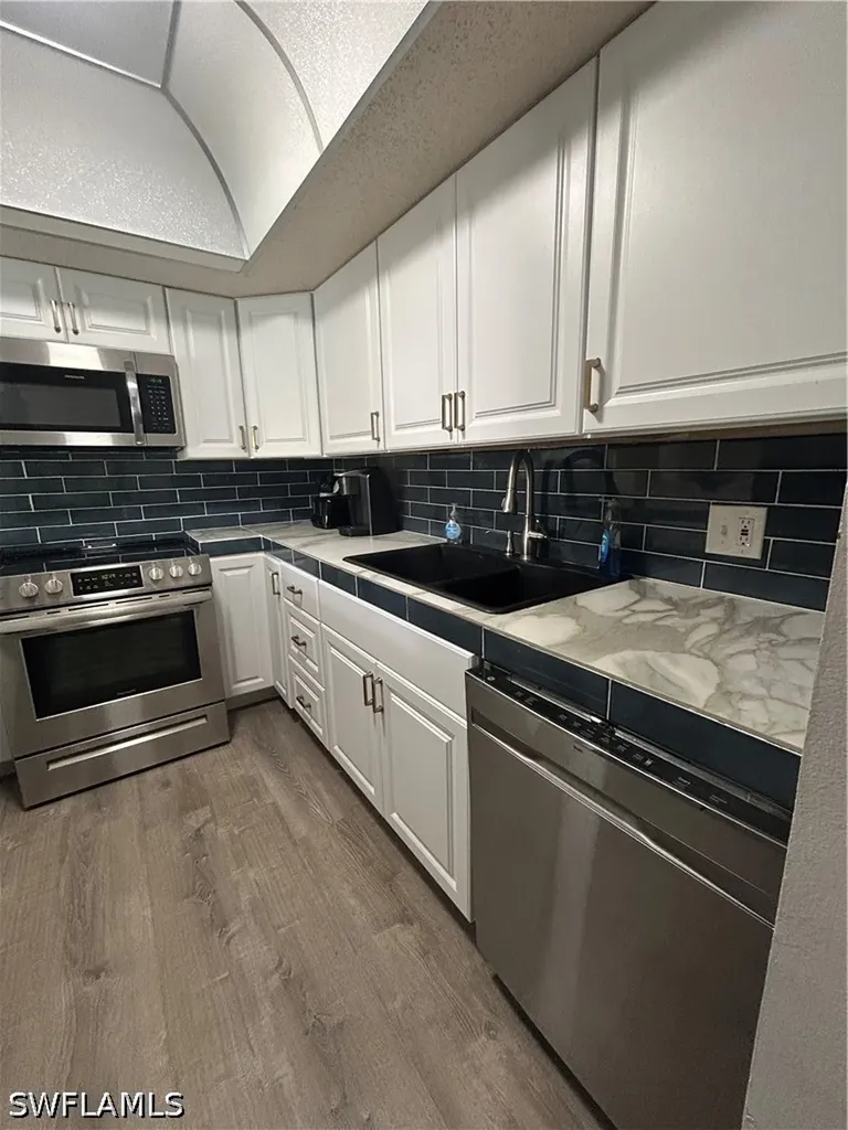 5479 Peppertree Drive Fort Myers FL 33908