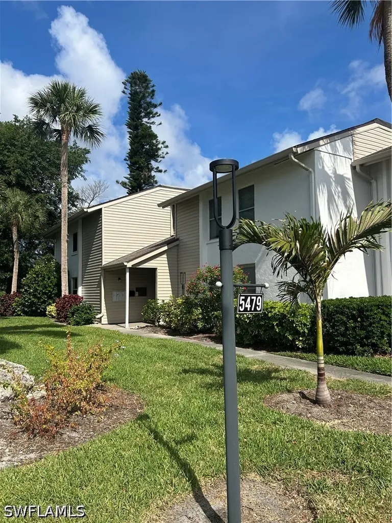 5479 Peppertree Drive Fort Myers FL 33908