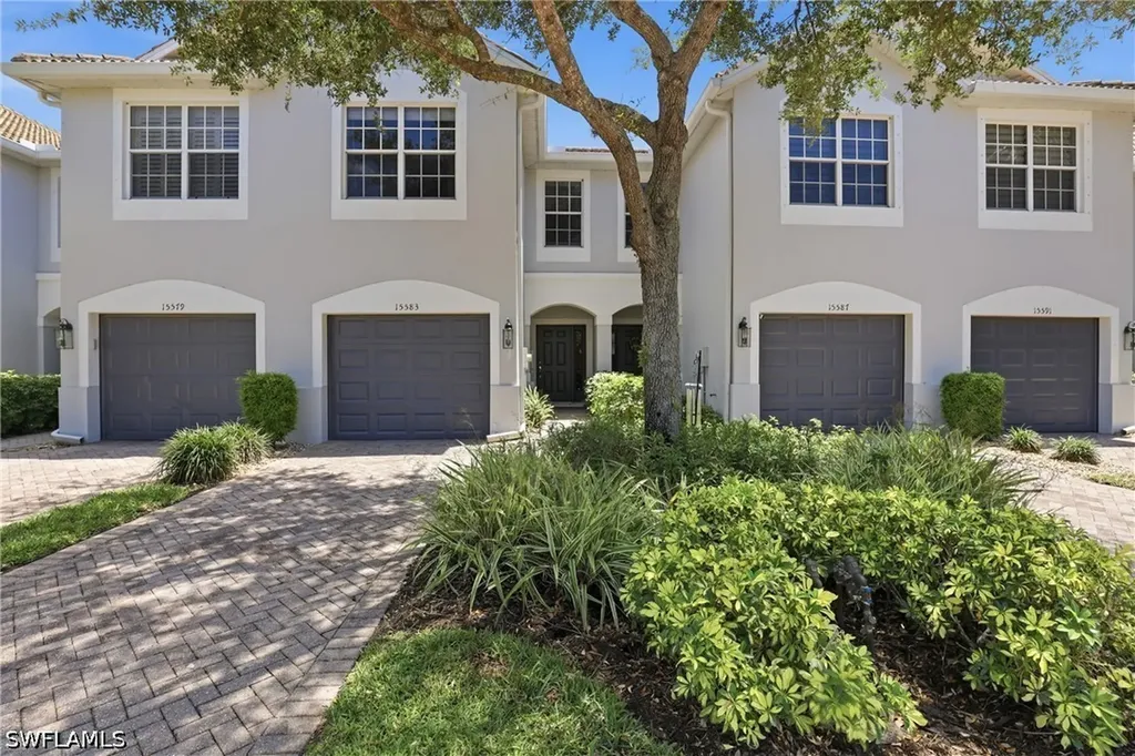 15583 Marcello Circle Naples FL 34110