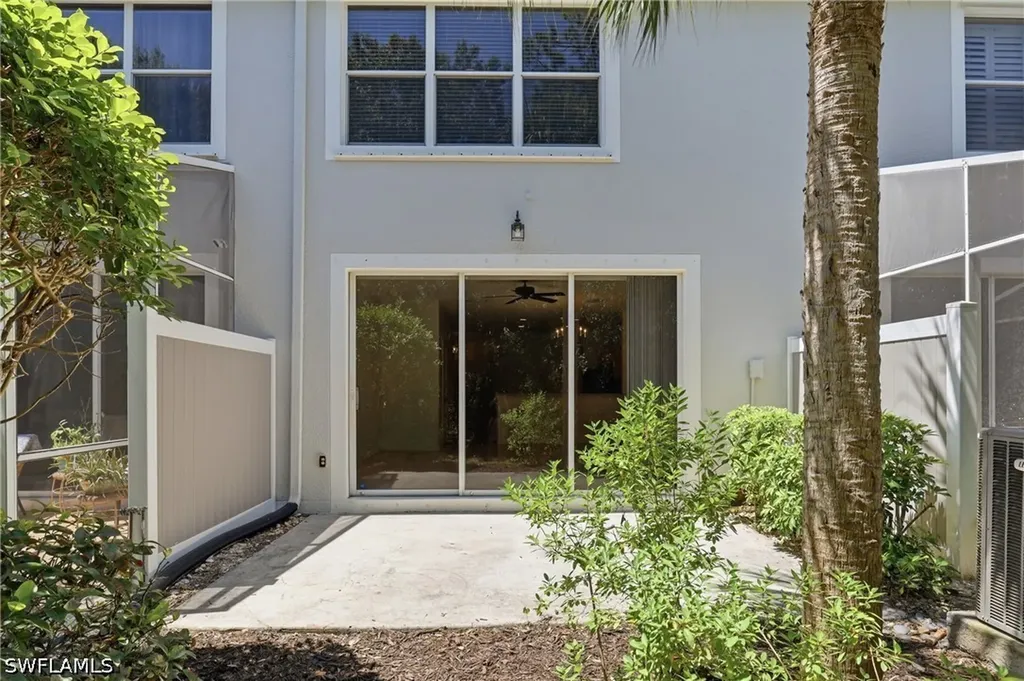 15583 Marcello Circle Naples FL 34110