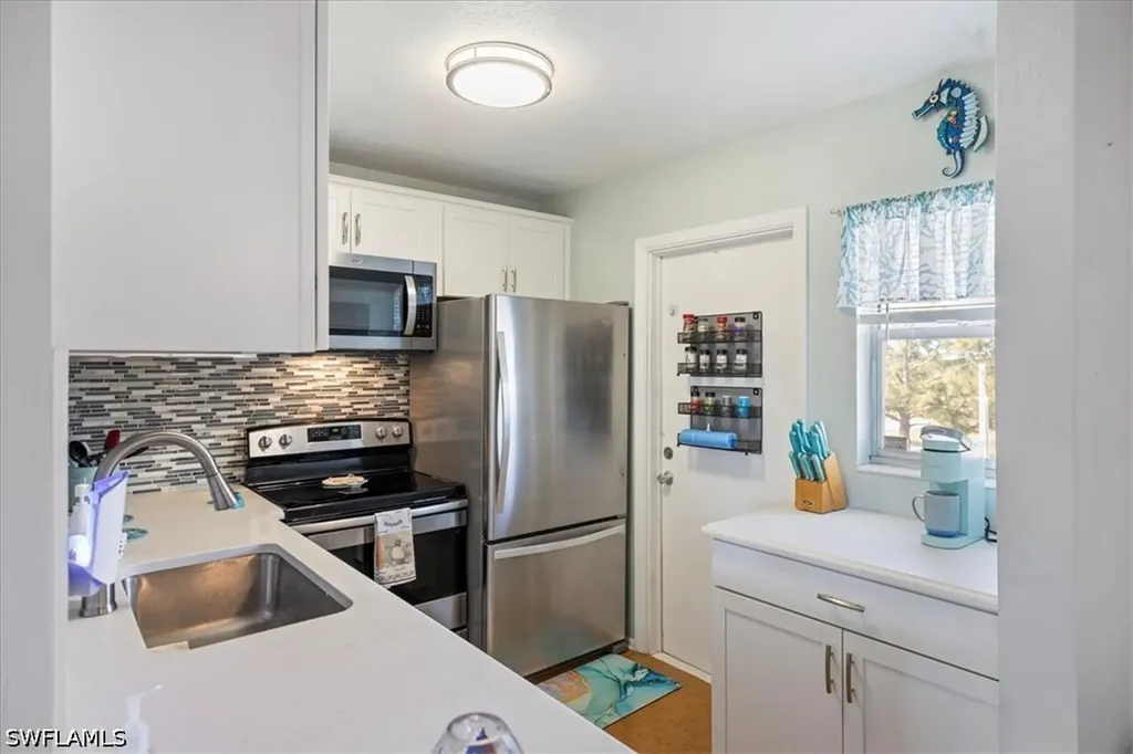 1429 Tropic Terrace North Fort Myers FL 33903