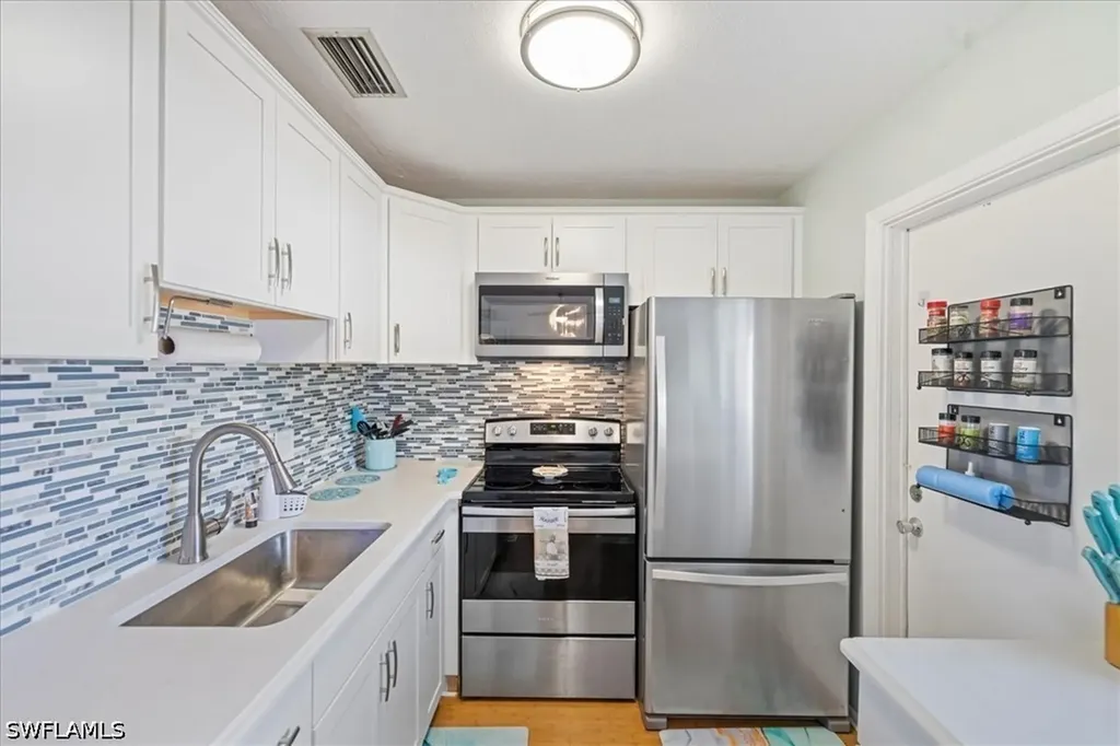 1429 Tropic Terrace North Fort Myers FL 33903
