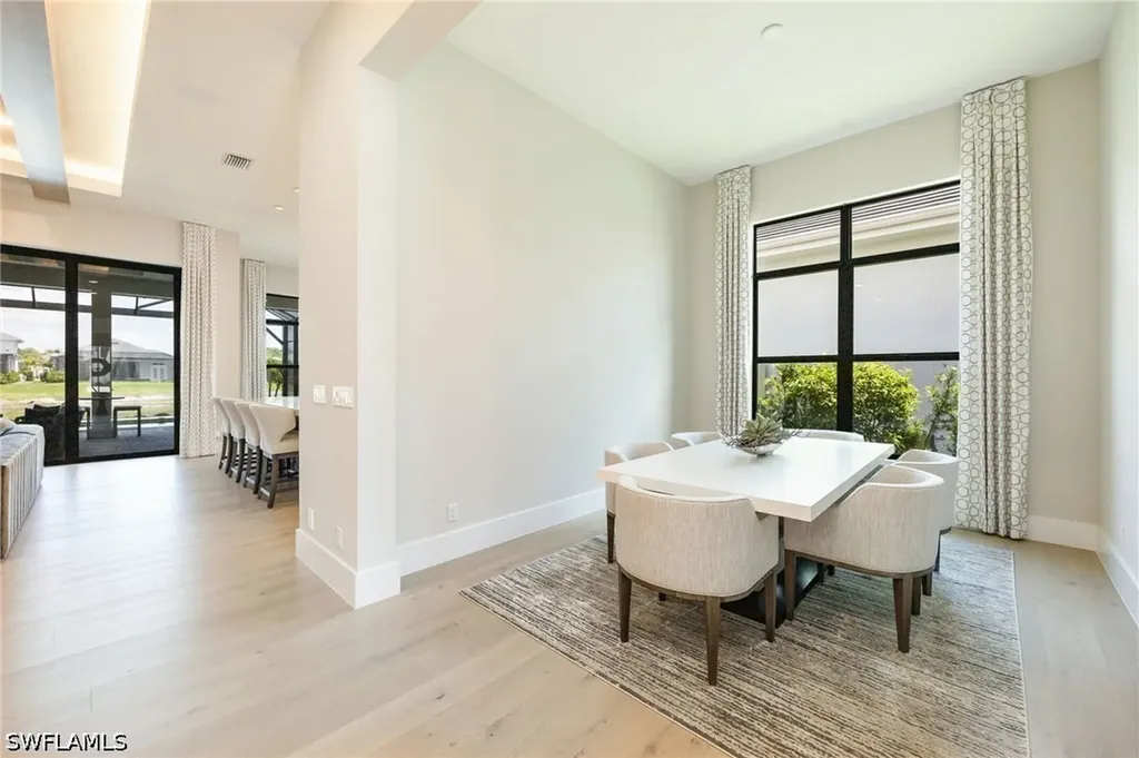 9679 Moonflower Court Naples FL 34114