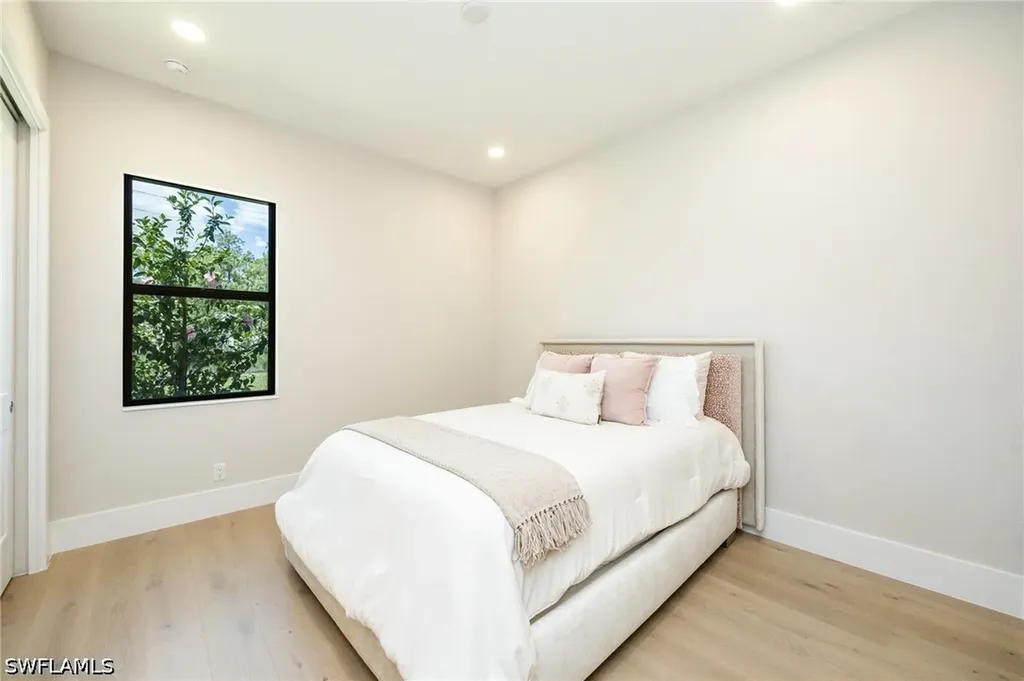 9679 Moonflower Court Naples FL 34114