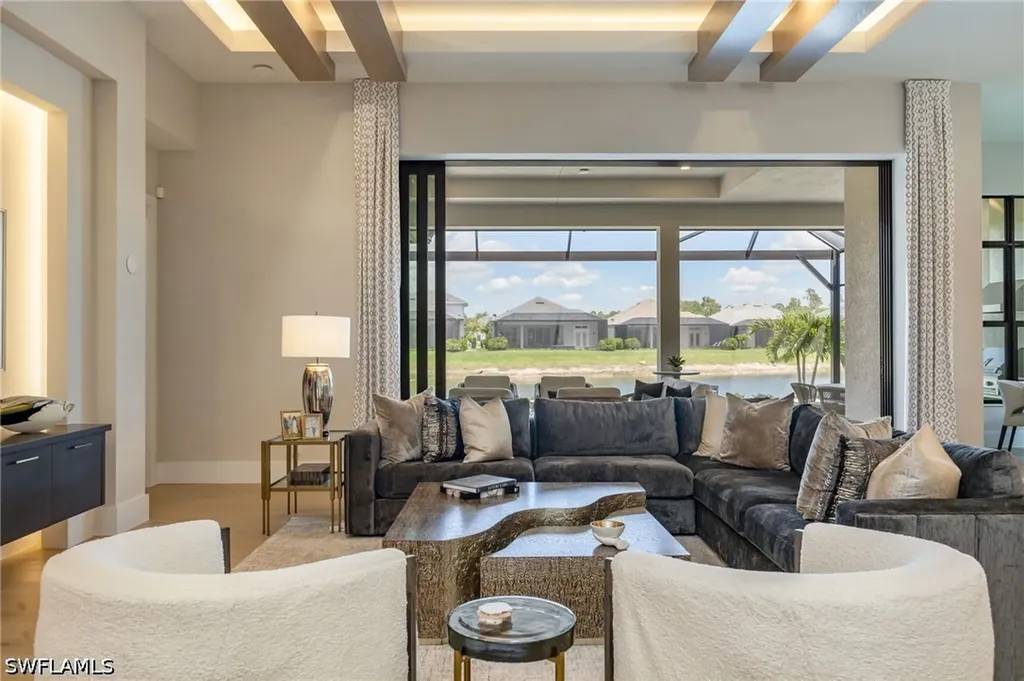 9679 Moonflower Court Naples FL 34114