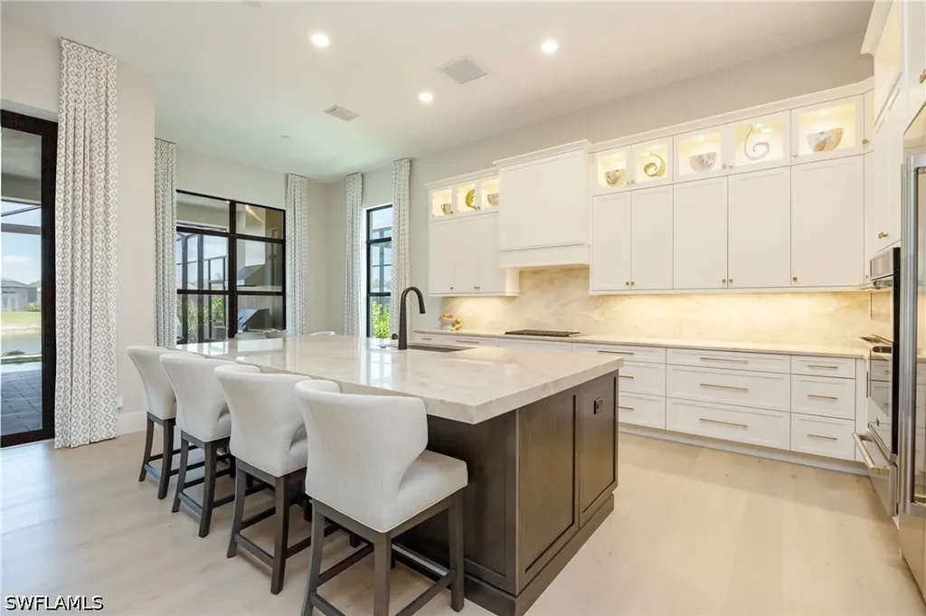 9679 Moonflower Court Naples FL 34114