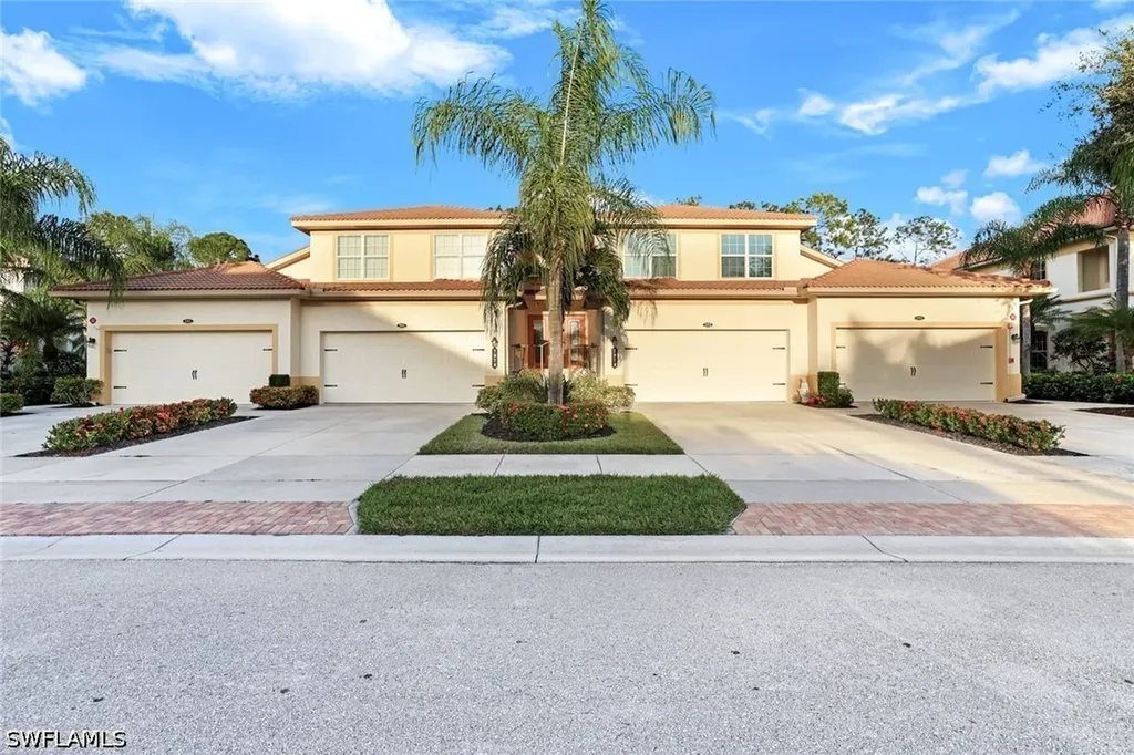 7878 Clemson Street Naples FL 34104