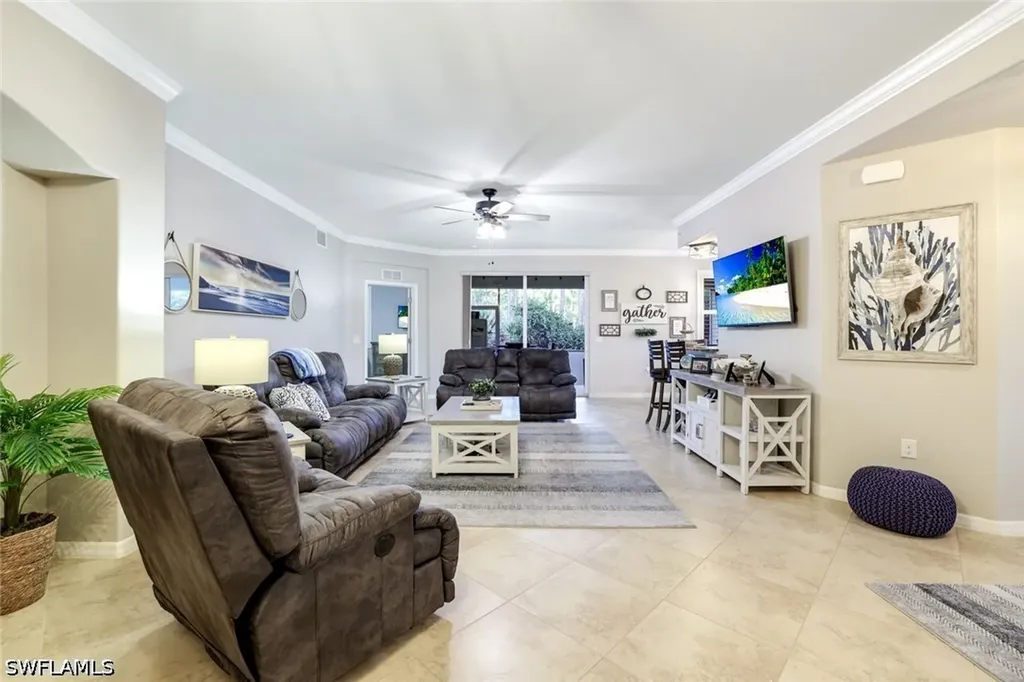 7878 Clemson Street Naples FL 34104