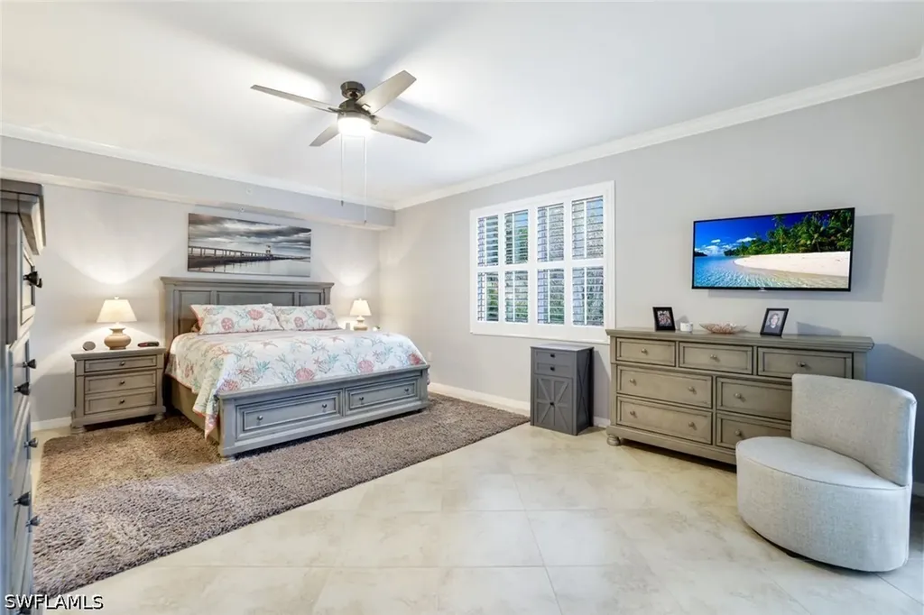 7878 Clemson Street Naples FL 34104