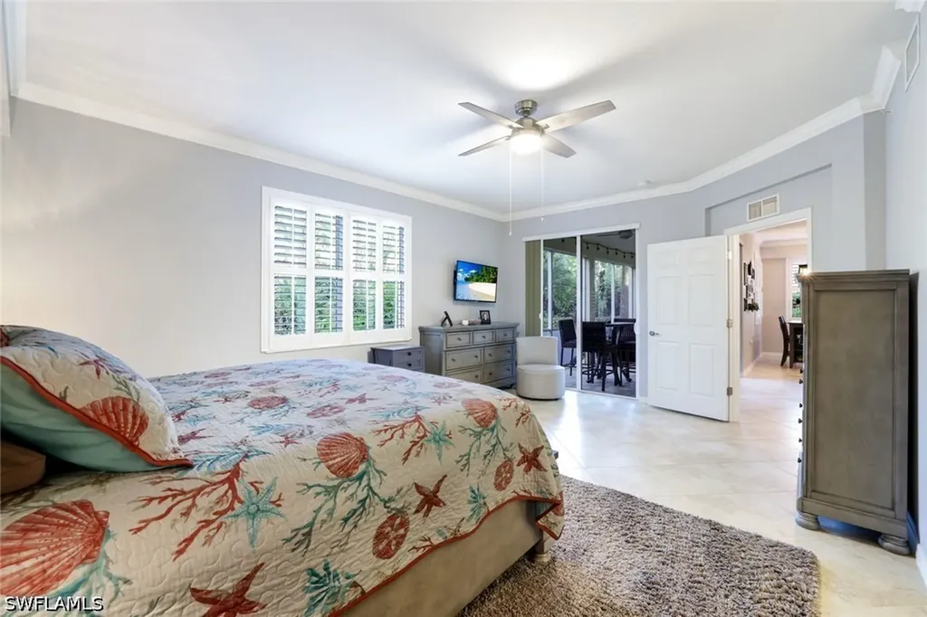 7878 Clemson Street Naples FL 34104