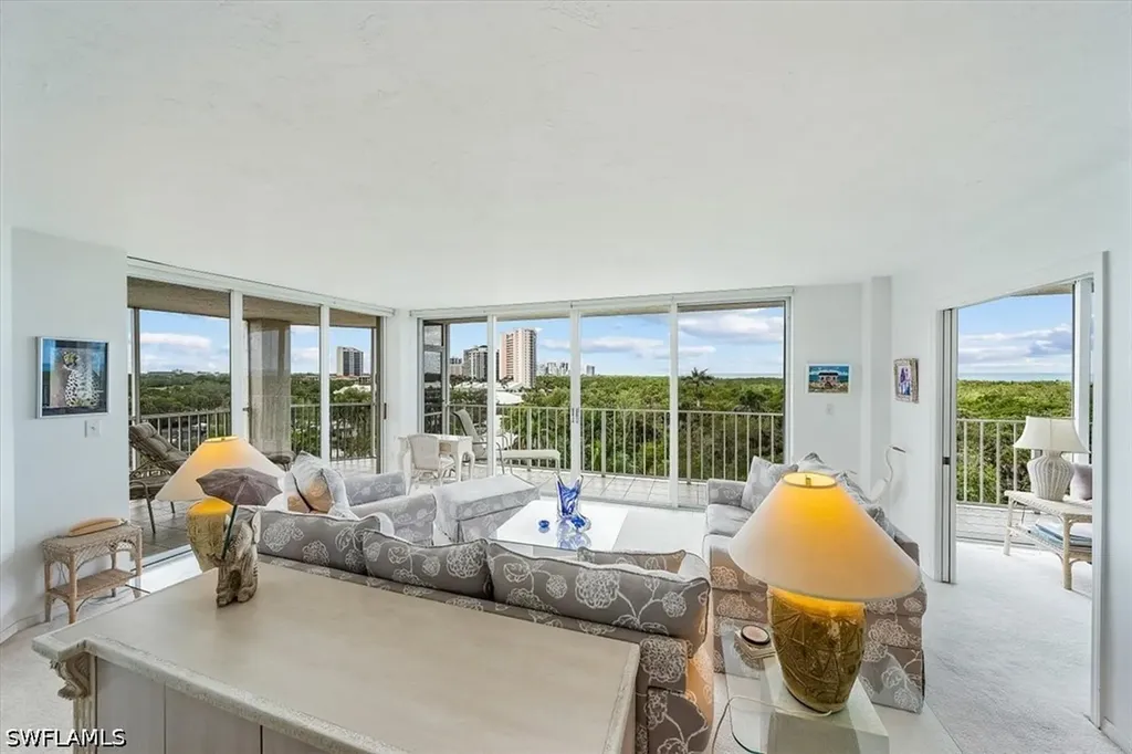 6361 Pelican Bay Boulevard Naples FL 34108