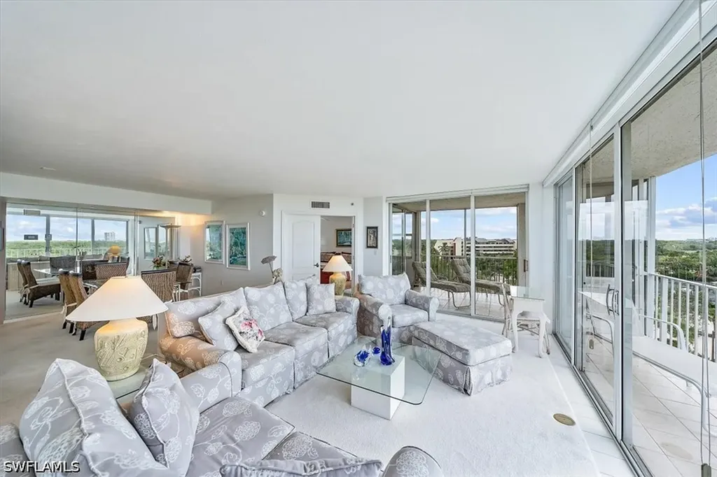 6361 Pelican Bay Boulevard Naples FL 34108
