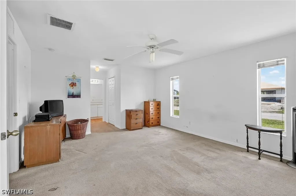 2900 NW 9th Street Cape Coral FL 33993