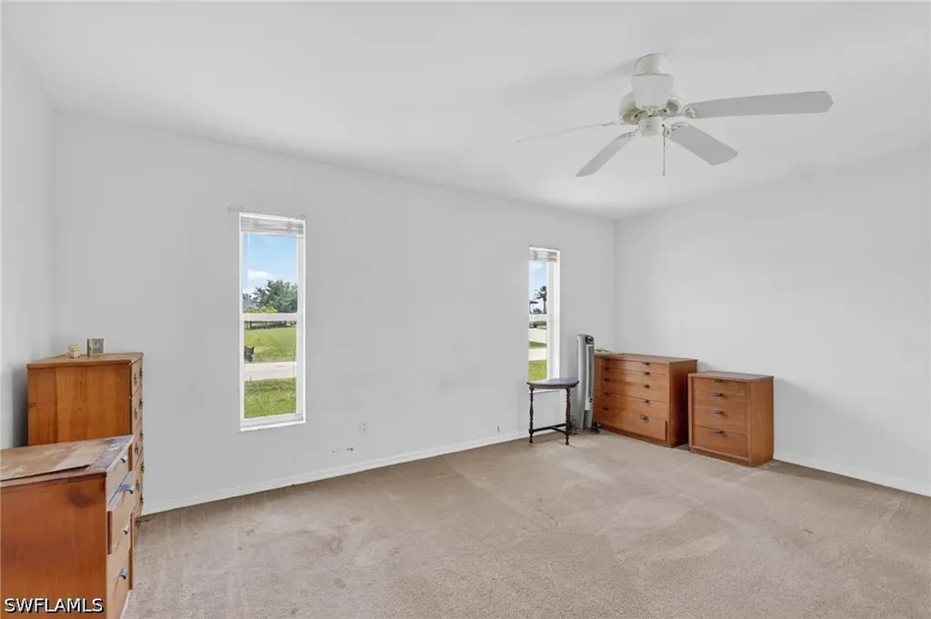 2900 NW 9th Street Cape Coral FL 33993